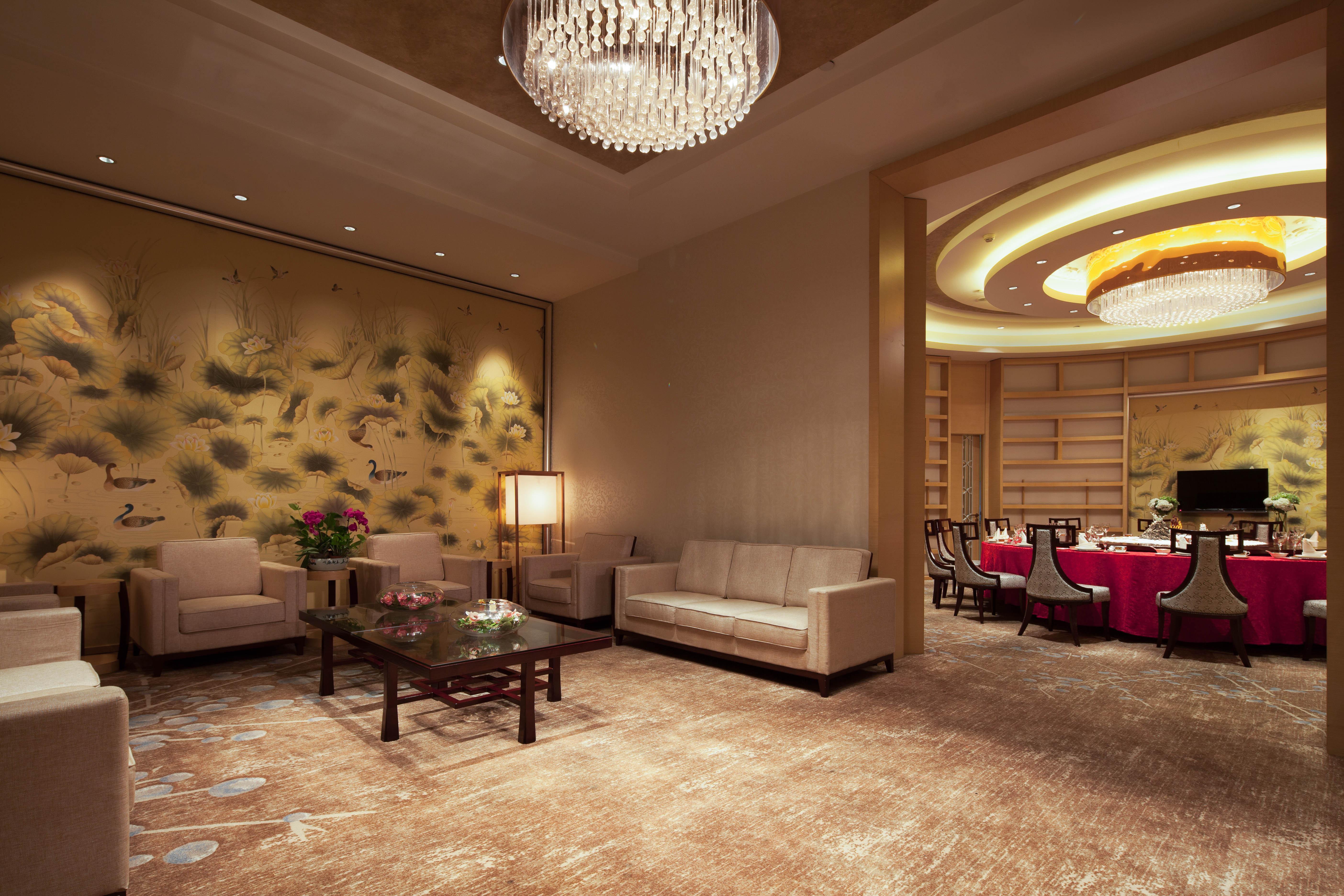 Holiday Inn Beijing Shijingshan Parkview By Ihg Exterior photo