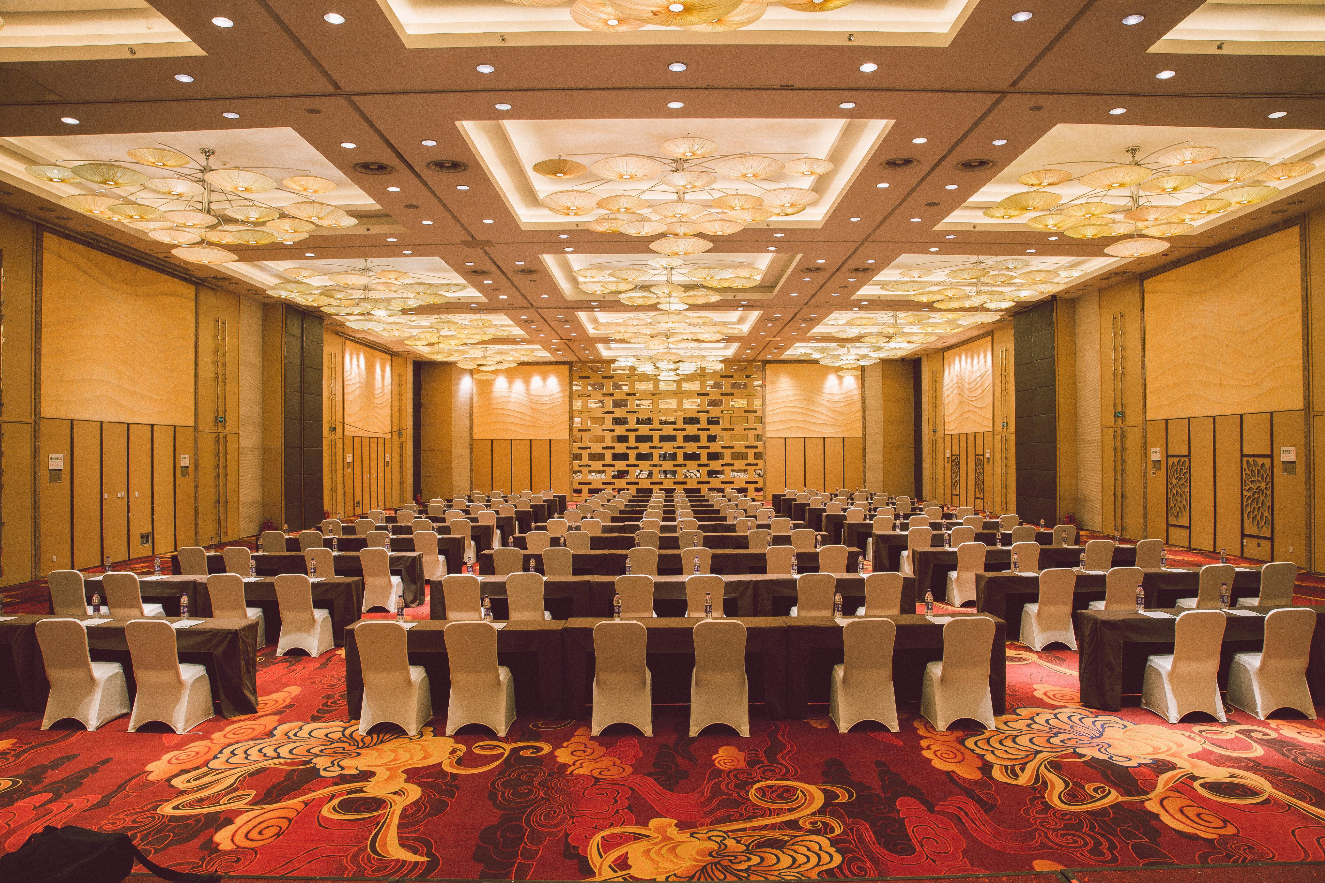 Holiday Inn Beijing Shijingshan Parkview By Ihg Exterior photo